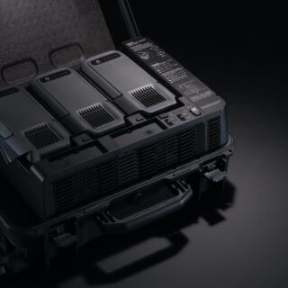 DJI BS100 Intelligent Battery Station - Image 5